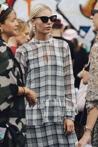 00059cophenhagen_street_style_vogue_international_credit_soren 00059cophenhagen_street_style_vogue_international_credit_soren